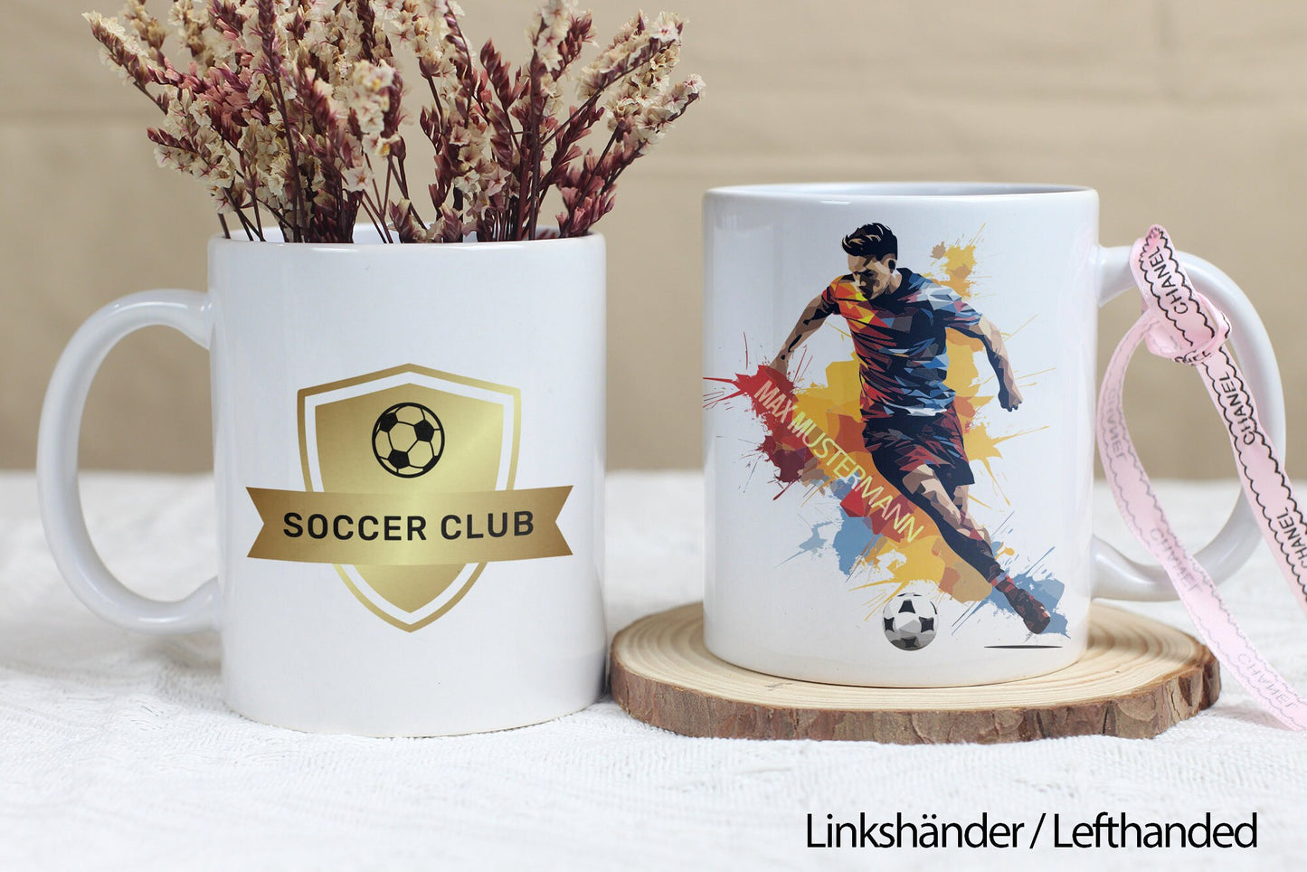 Personalisierte Fußballspieler-Tasse mit Vereinslogo