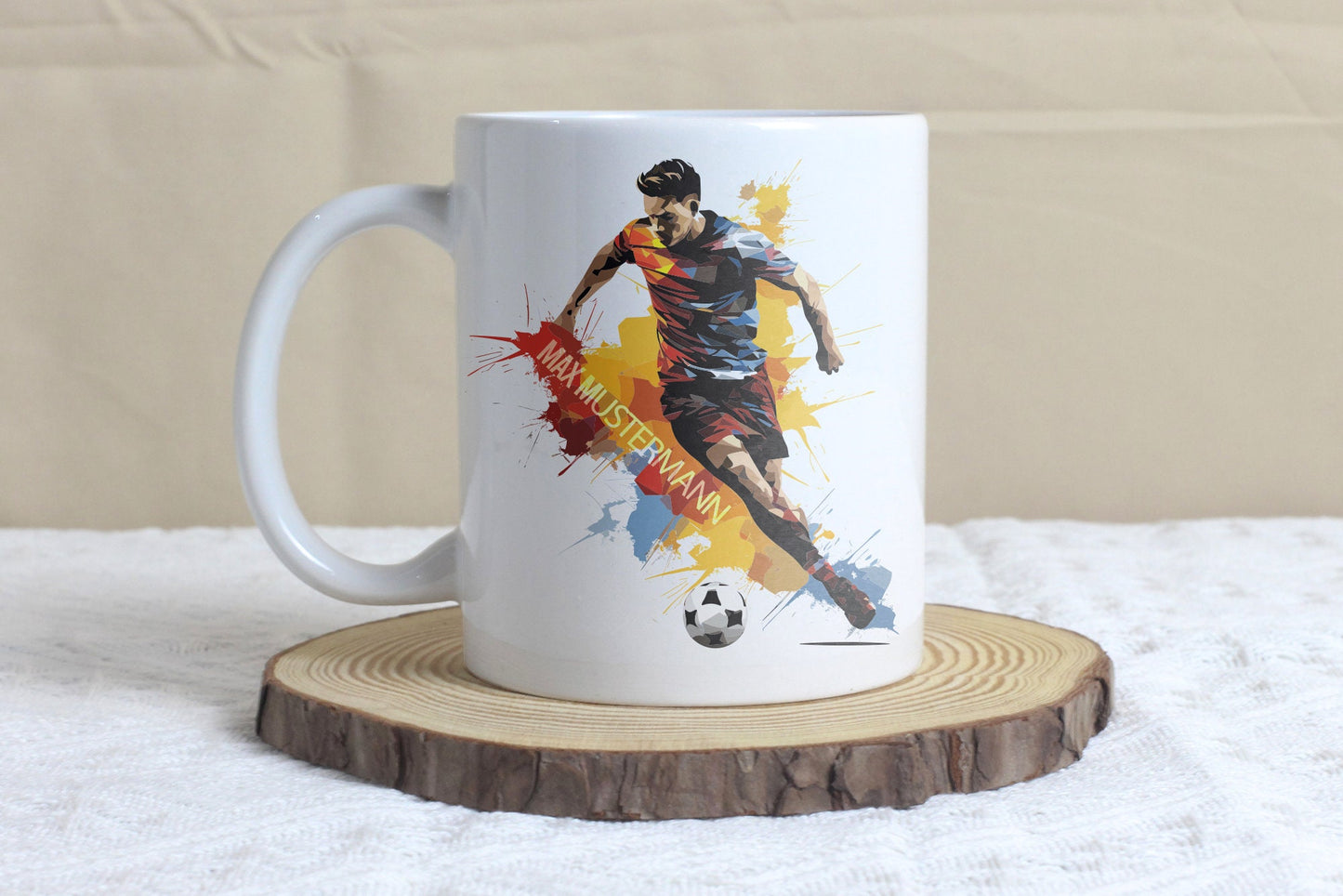Personalisierte Fußballspieler-Tasse mit Vereinslogo